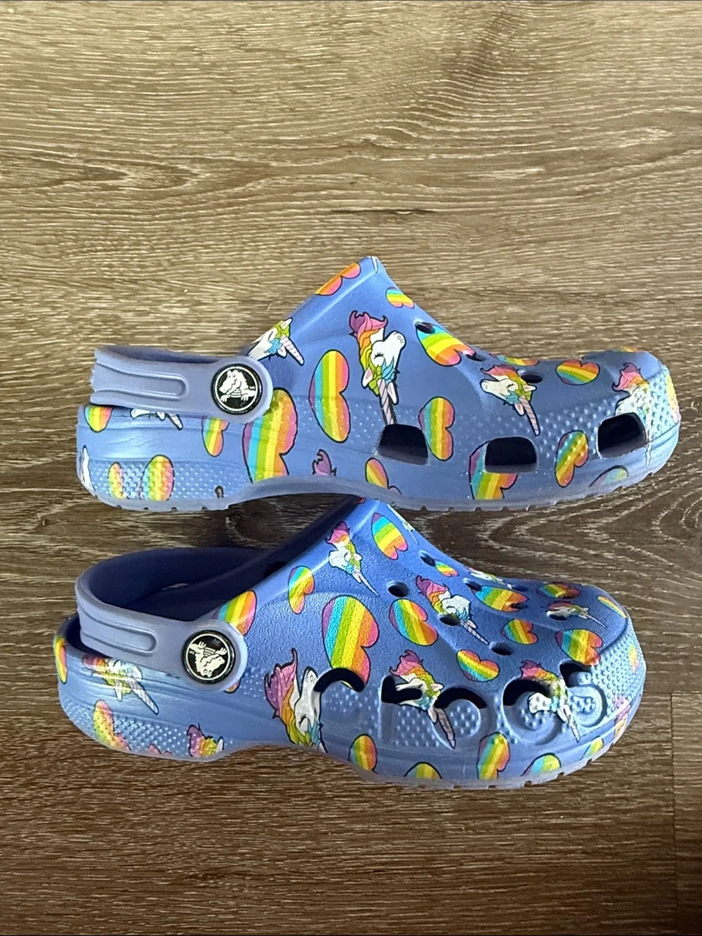 CROCS Kids clogs - Purple with Rainbow Hearts & Unicorns size 1 Junior